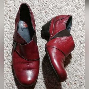 Fluchos red heeled shoes